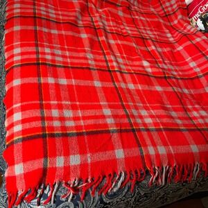 Faribo Acrylic‎ tartan Plaid Blanket Red Gray Yellow Fringe vintage Throw 55x59